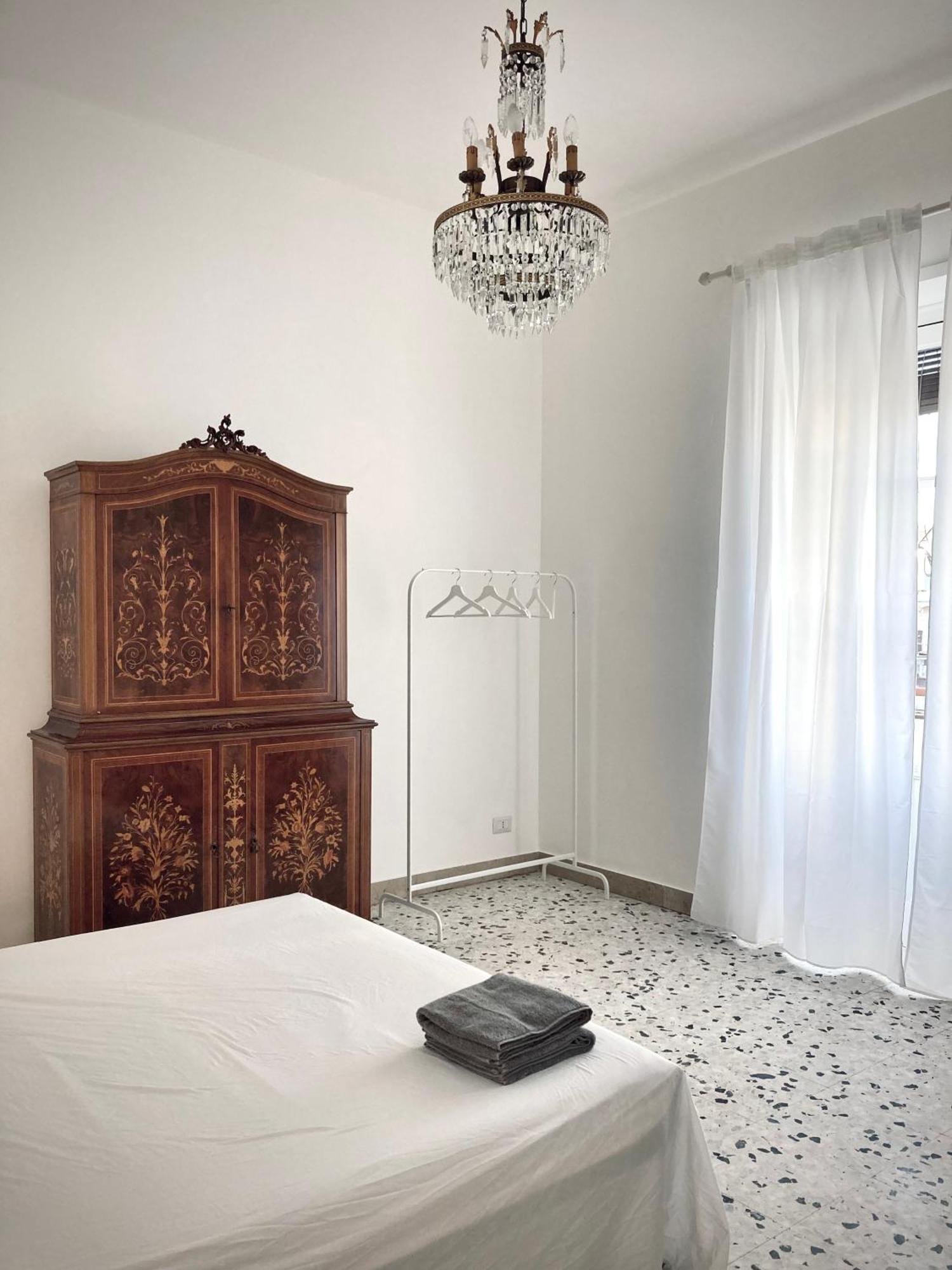 Ferienwohnung Catania Historical Artist Flat Exterior foto